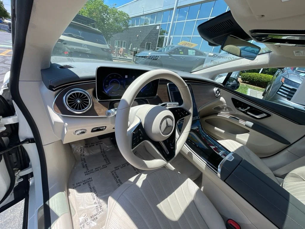 Used 2022 White Mercedes-Benz 450 image 11
