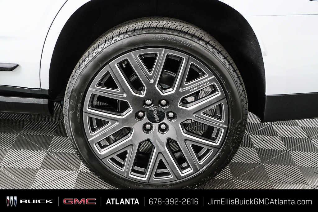 2026 GMC Yukon Denali Ultimate - Photo 41