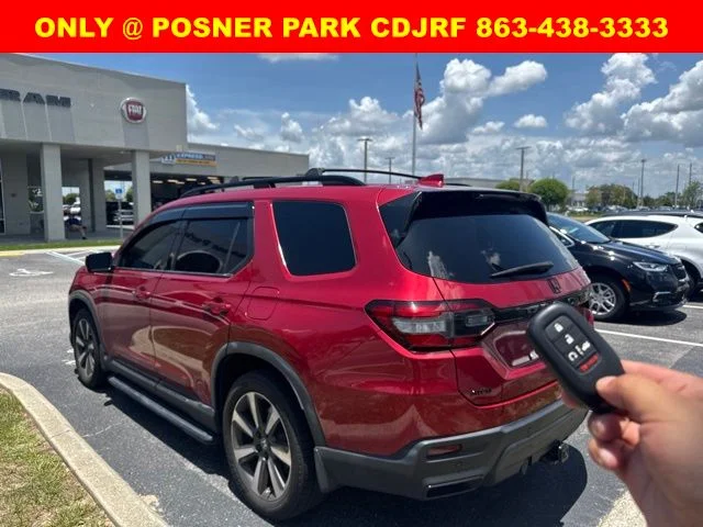 Used 2023 Red Honda Touring image 4