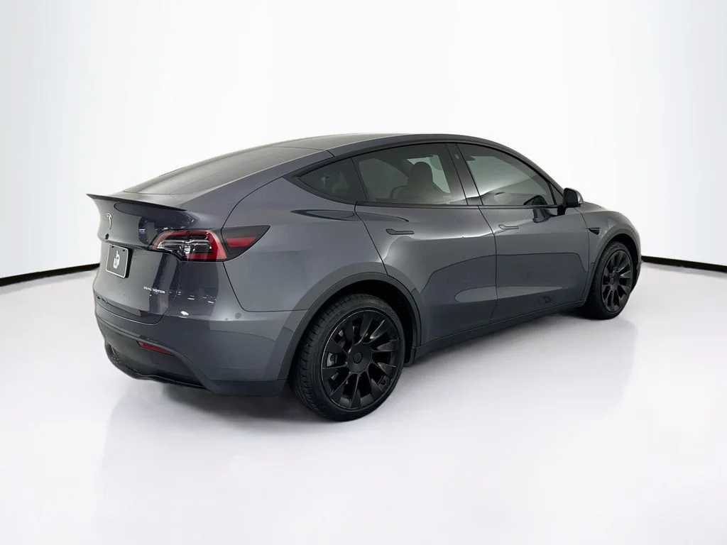 Used 2023 Gray Tesla Long Range image 5