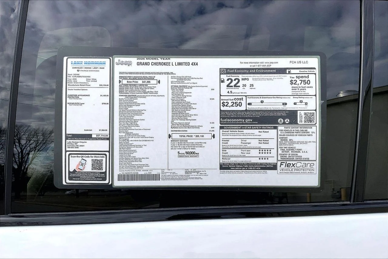 New 2026 Bright White Clear-Coat Exterior Paint Jeep Limited image 41