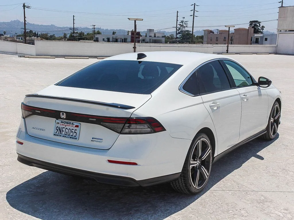 2024 Honda Accord Hybrid Sport - Photo 6
