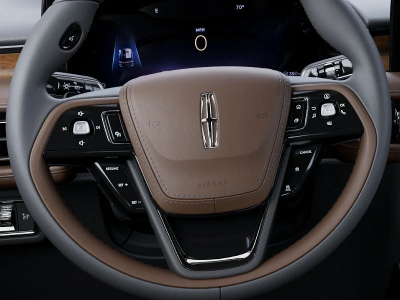 New 2027 Infinite Black Metallic Clearcoat Lincoln Reserve image 12