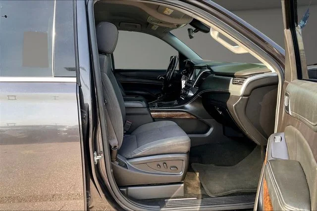 Used 2016 Gray Chevrolet LS image 7