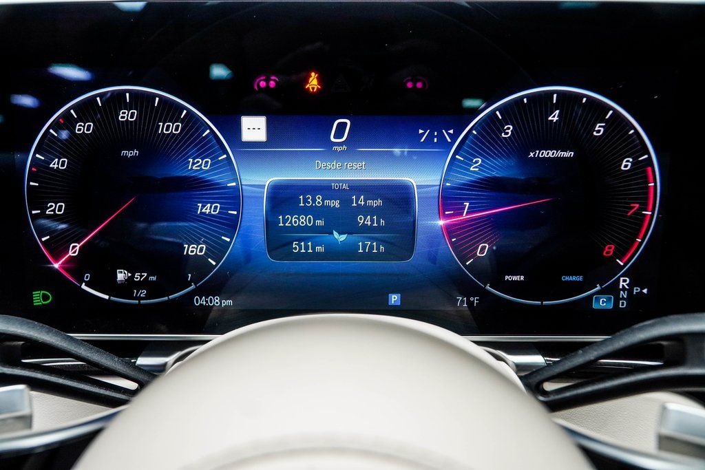 Used 2023 Gray Mercedes-Benz S 580 image 32