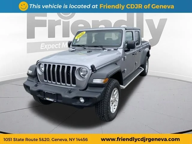 2020 Jeep Gladiator Sport S's photo