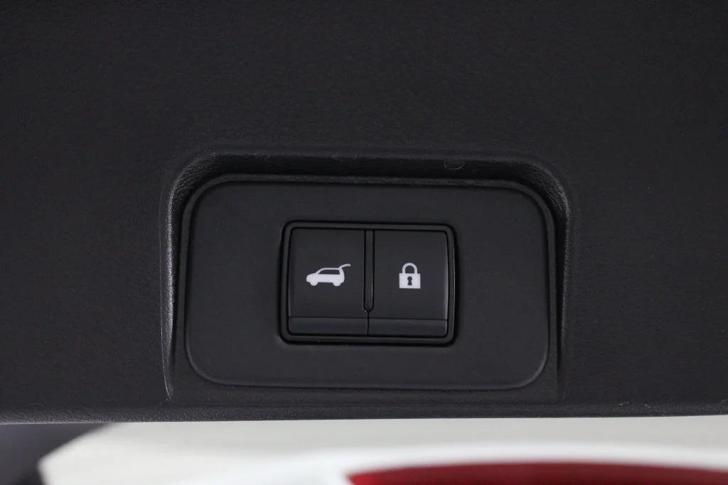 2024 Nissan Rogue SV - Photo 19