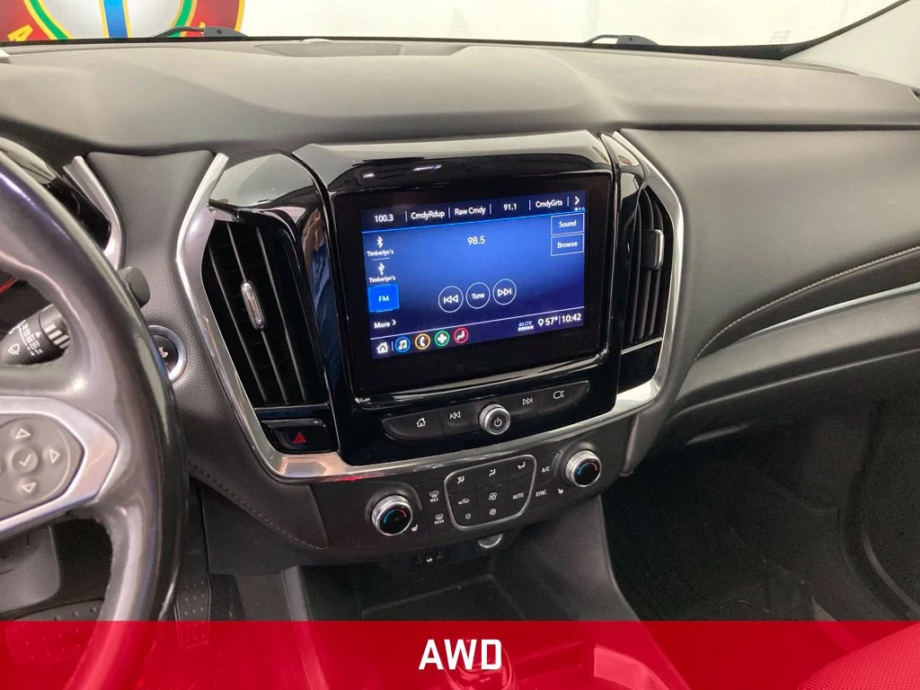 Used 2020 Red Chevrolet LT image 2
