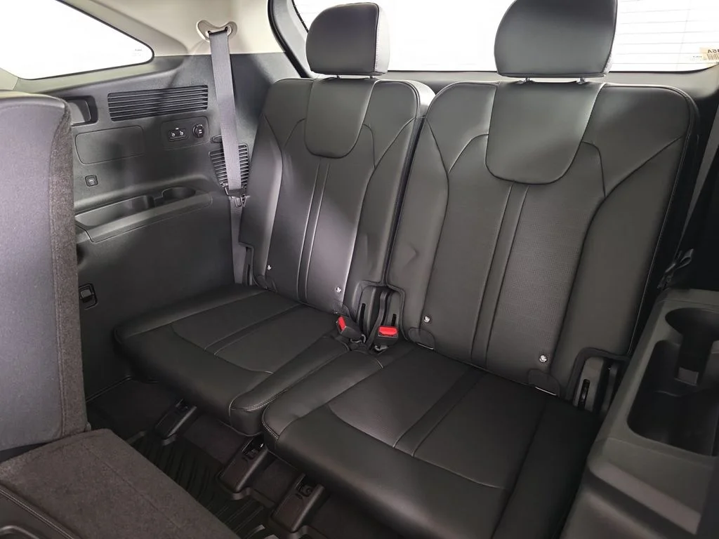 Used 2026 Gray Kia EX image 21