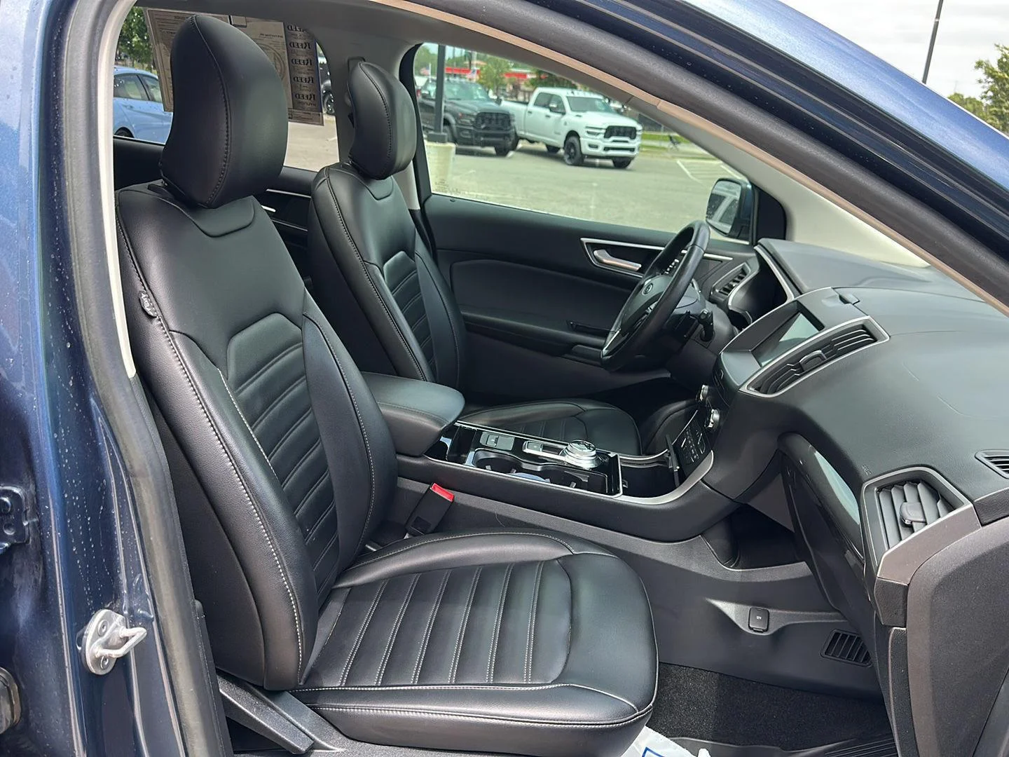 Used 2019 Blue Metallic Ford SEL image 34