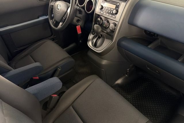 Used 2006 Alabaster Silver Metallic Honda EX-P image 21