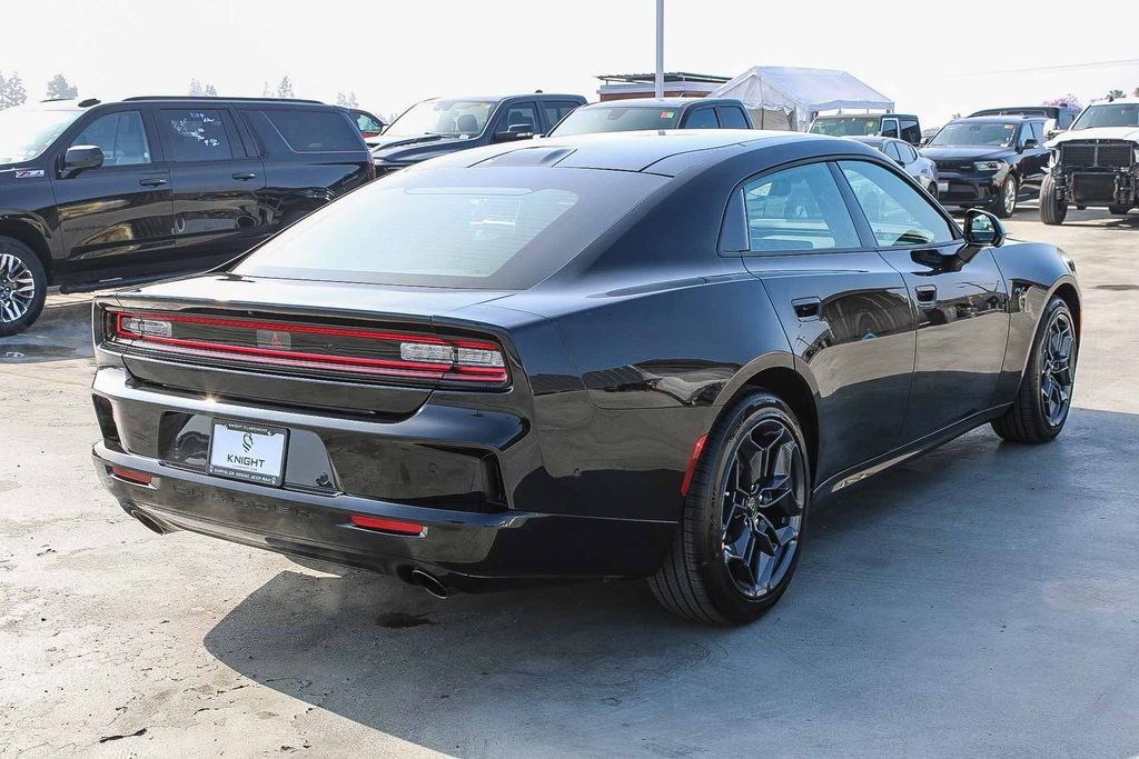 New 2026 Diamond Black Crystal Pearlcoat Dodge R/T Plus image 8