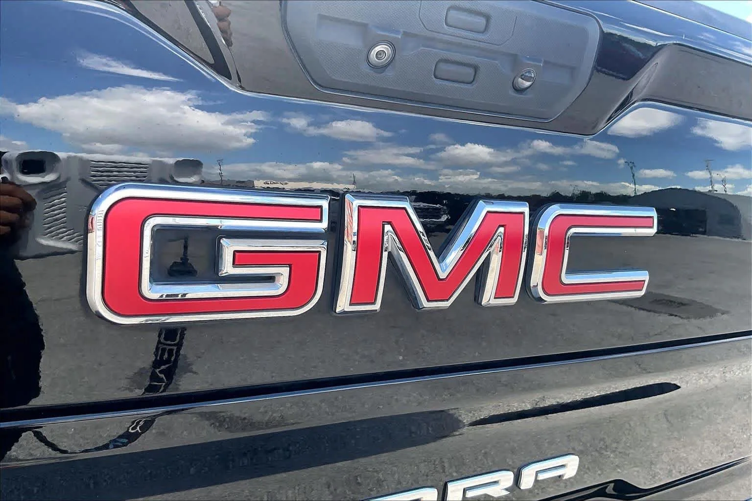 Used 2020 Onyx Black GMC AT4 image 27