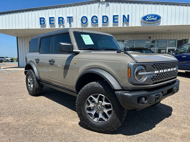 2025 Ford Bronco Badlands
