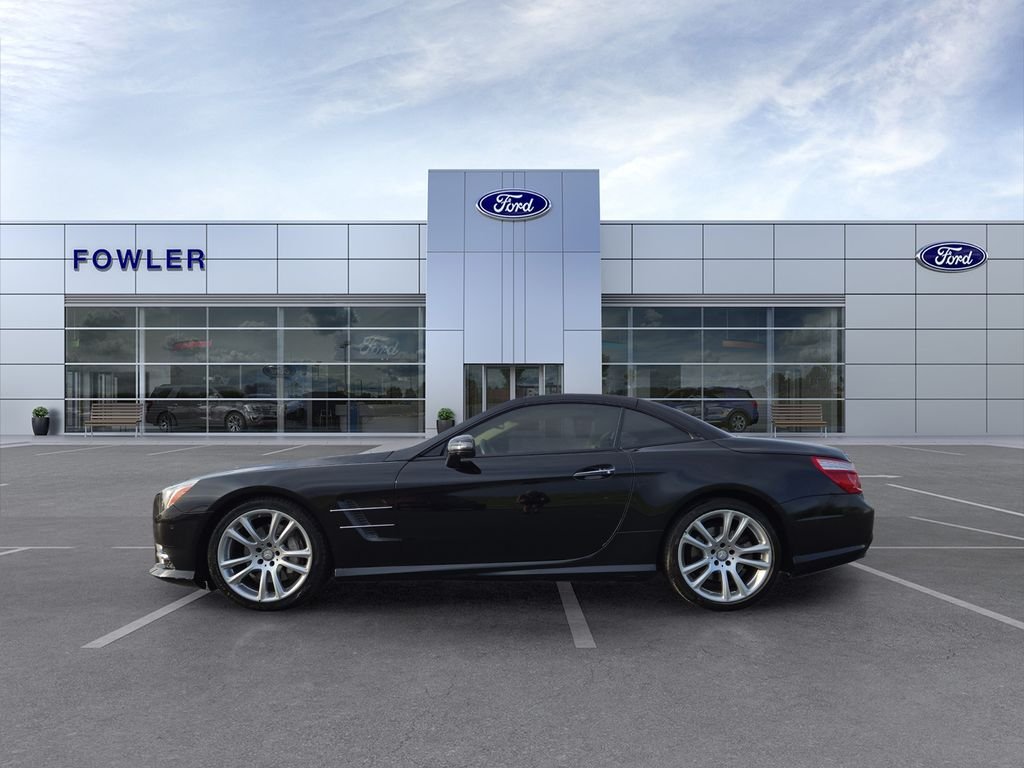 Used 2013 Black Mercedes-Benz SL 550 image 8