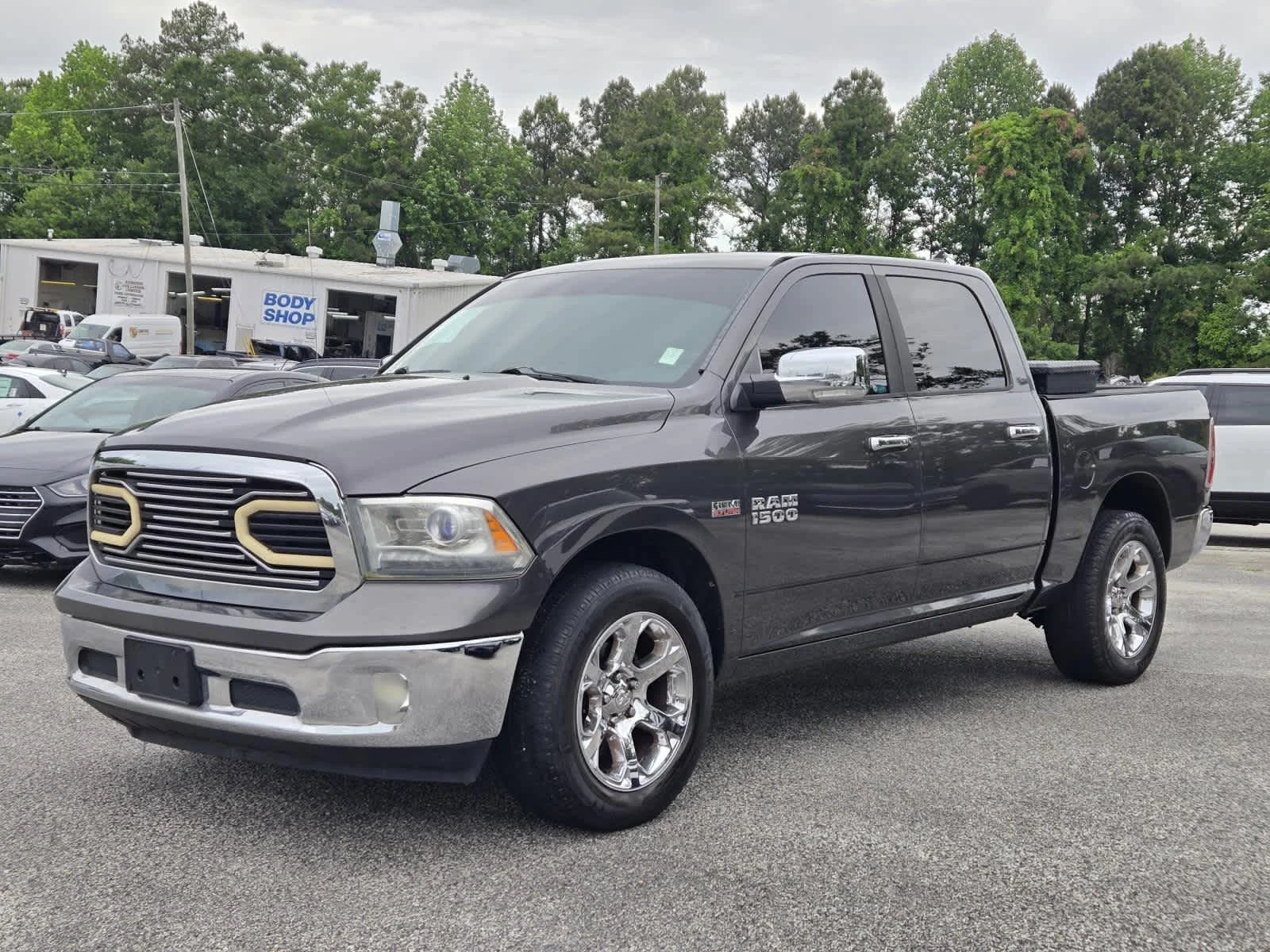 2014 RAM 1500 Laramie Crew Cab's photo
