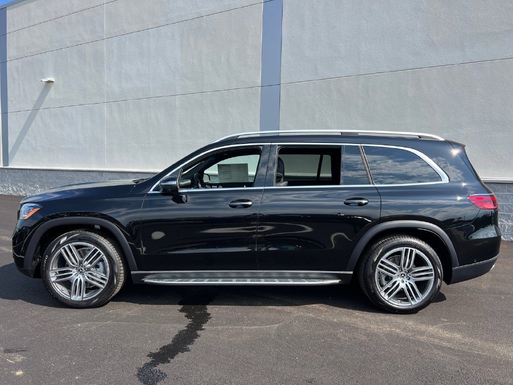 New 2026 Obsidian Black Metallic Mercedes-Benz GLS 450 image 42