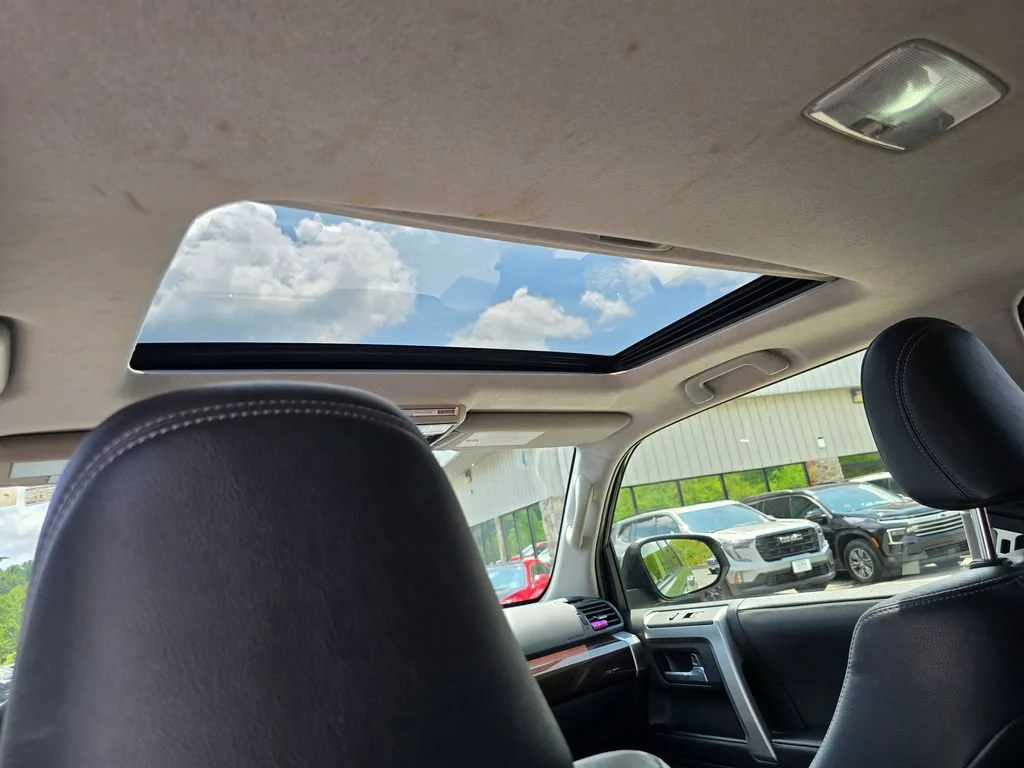 2022 Toyota 4Runner Limited - Photo 12