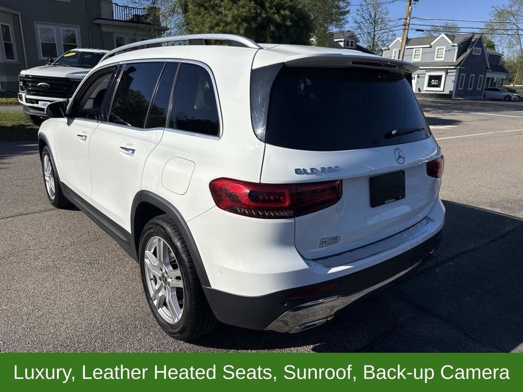 Used 2021 White Mercedes-Benz GLB 250 image 3