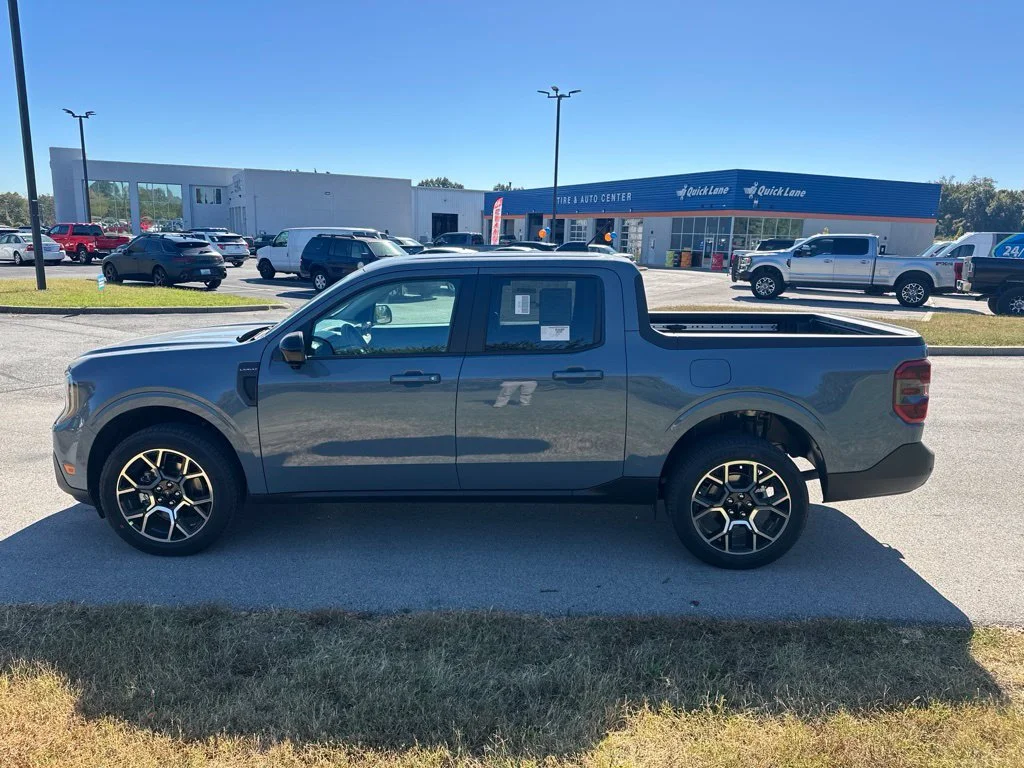 New 2026 Azure Gray Metallic Tri-Coat Ford Lariat® image 4