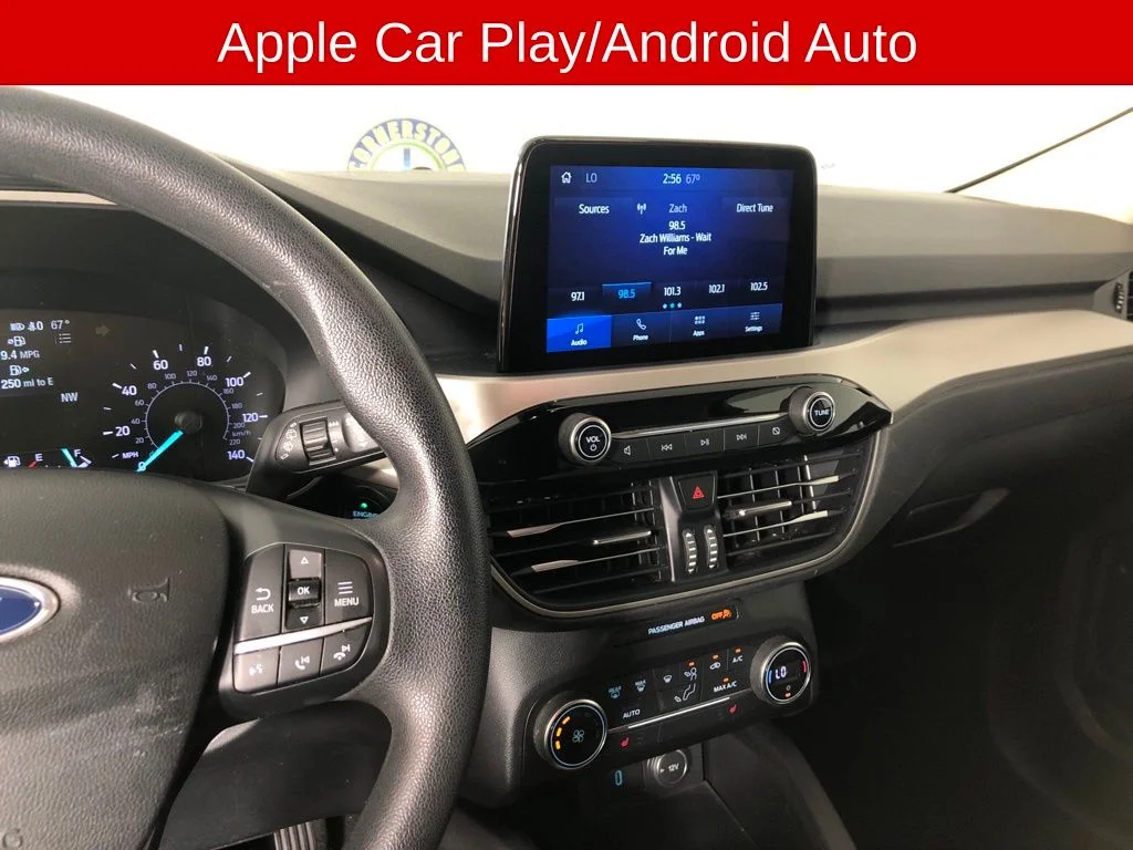 Used 2020 Black Ford SE image 3