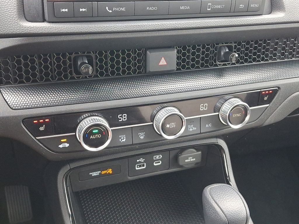 2024 Honda CR-V EX - Photo 17