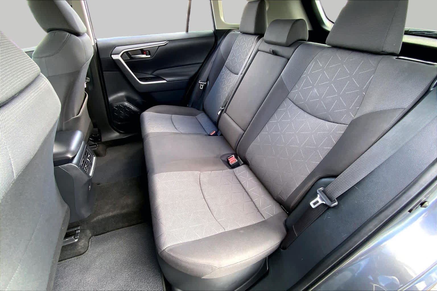 Used 2024 Magnetic Gray Metallic Toyota Hybrid XLE image 20