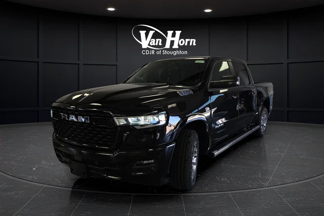 New 2026 Diamond Black Crystal Pearl-Coat Exterior Paint RAM Big Horn/Lone Star image 7