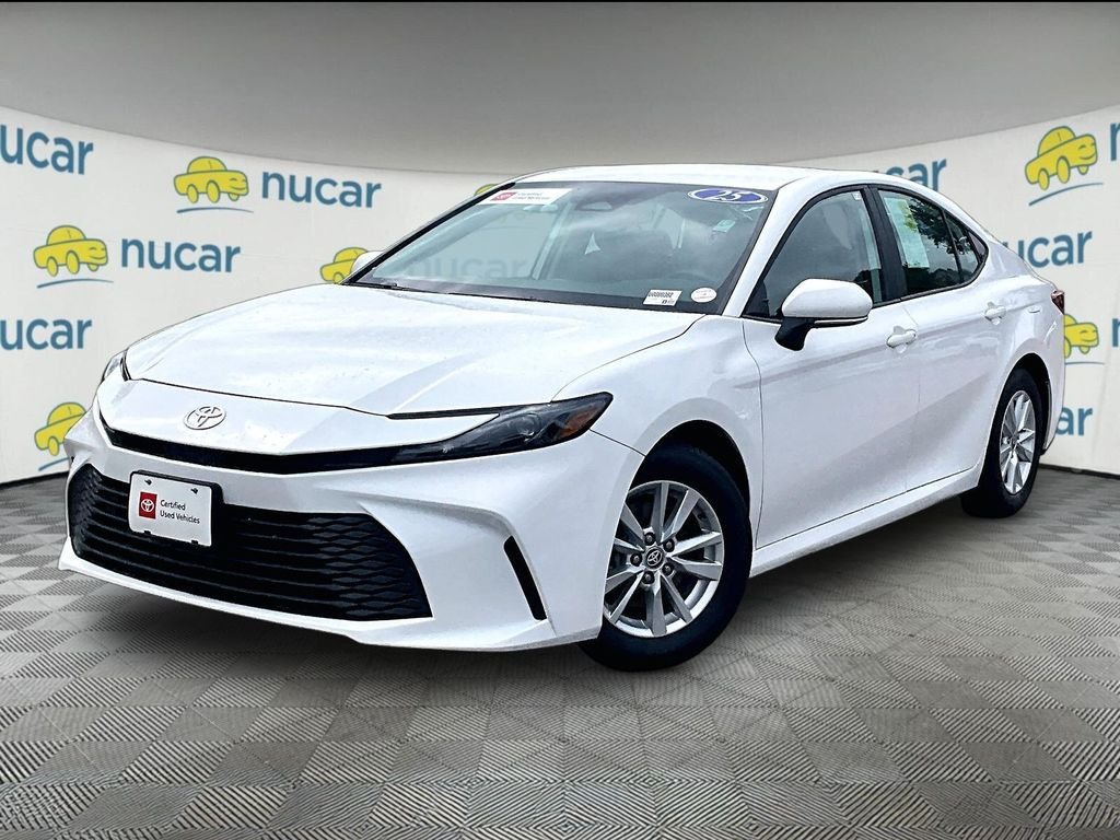 Used 2025 White Toyota SE image 3