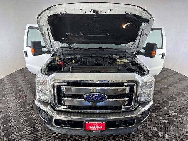 Used 2014 White Ford XLT image 11