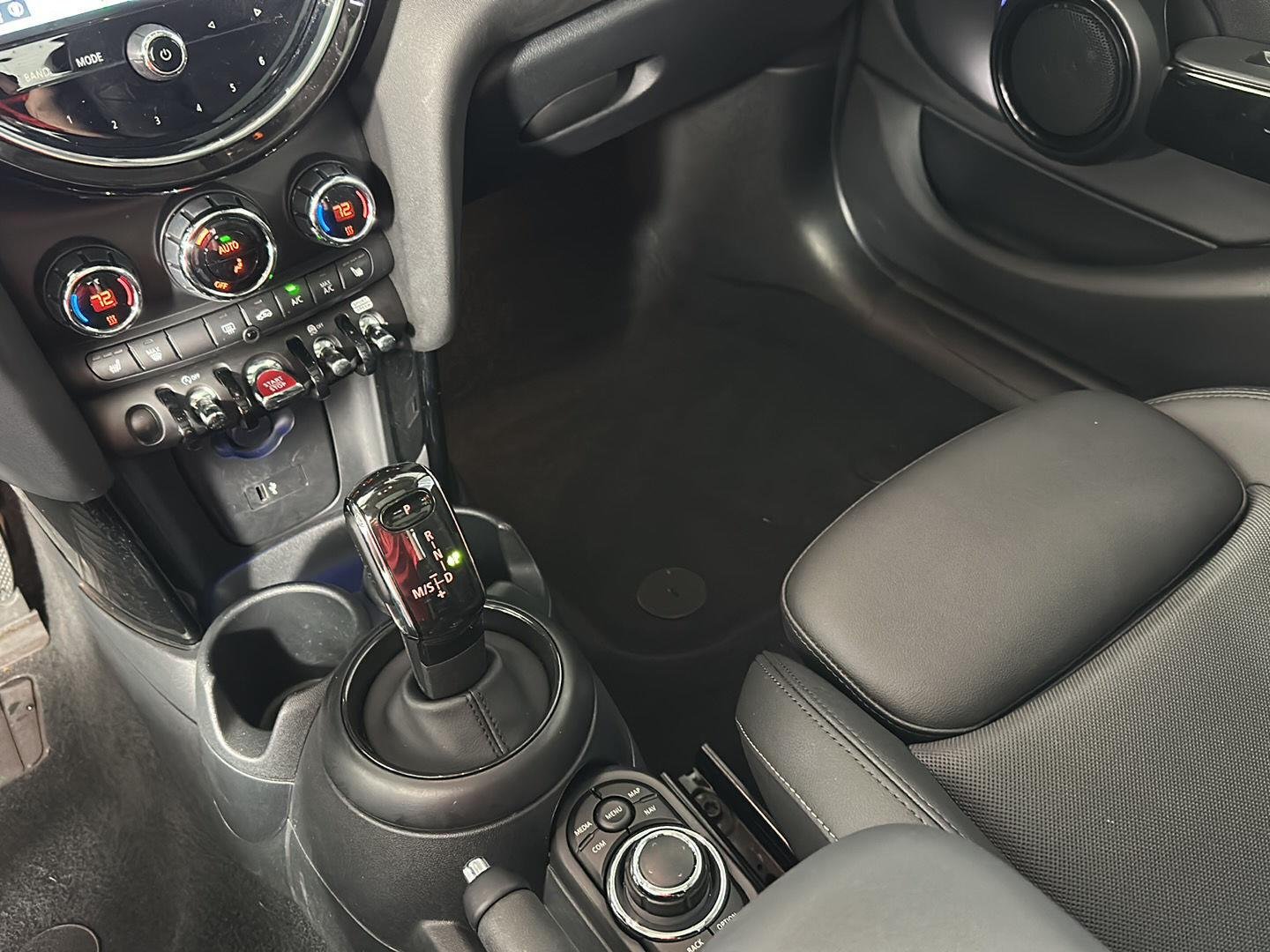 Used 2024 Nanuq White Metallic MINI Cooper S image 15