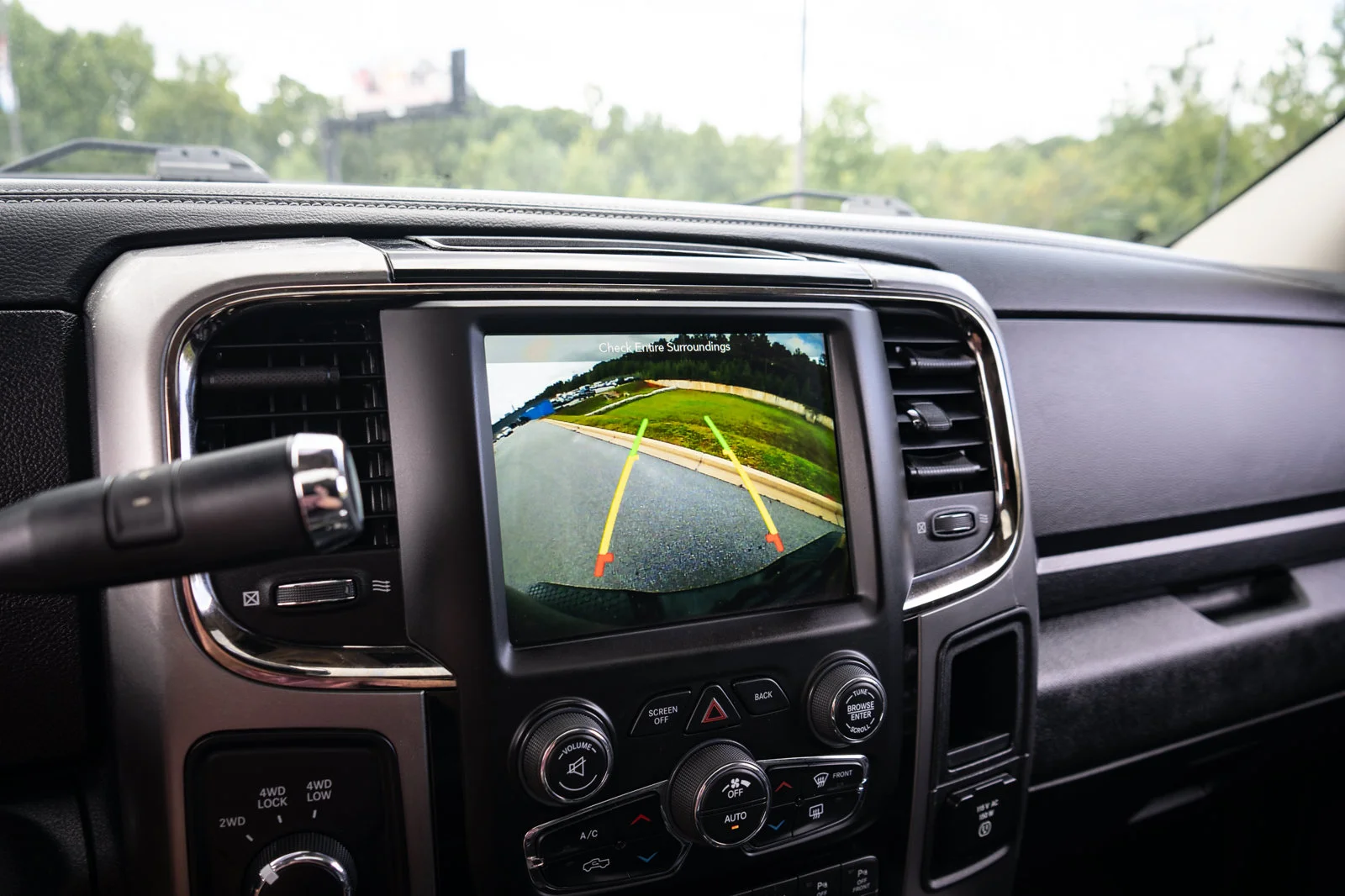 Used 2018 Black Ram Laramie image 25