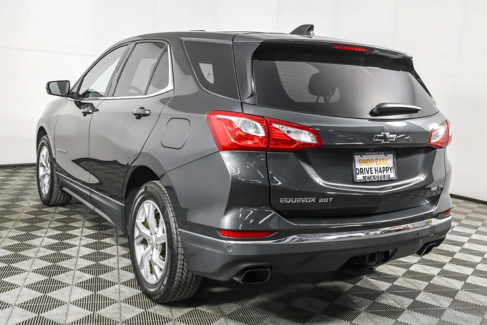 Used 2018 NIGHTFALL GRAY METALLIC Chevrolet LT image 18