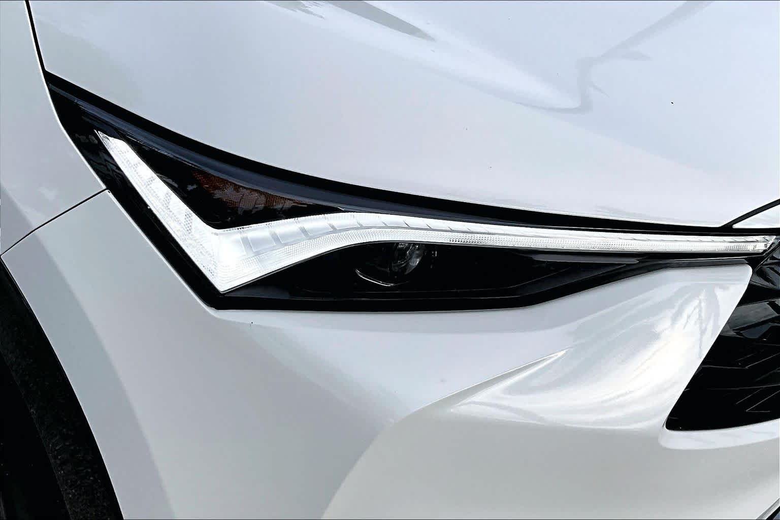 New 2026 Platinum White Pearl Acura w/A-Spec Package image 13