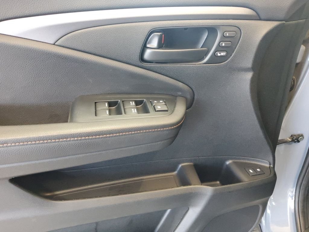 Used 2023  Honda TrailSport image 12