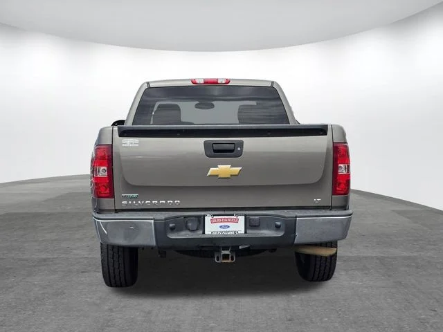 Used 2012 Gray Chevrolet LT image 5