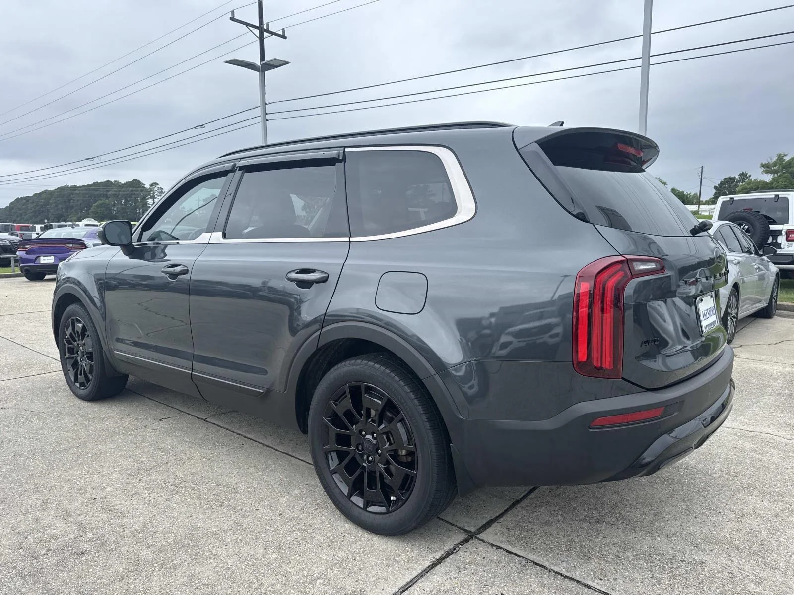 Used 2021 Gravity Grey Kia EX AWD image 5