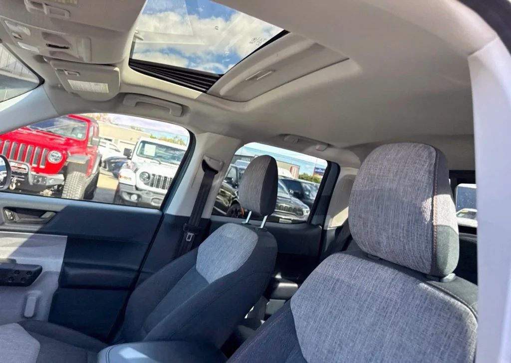 Used 2022 Blue Ford XLT image 17