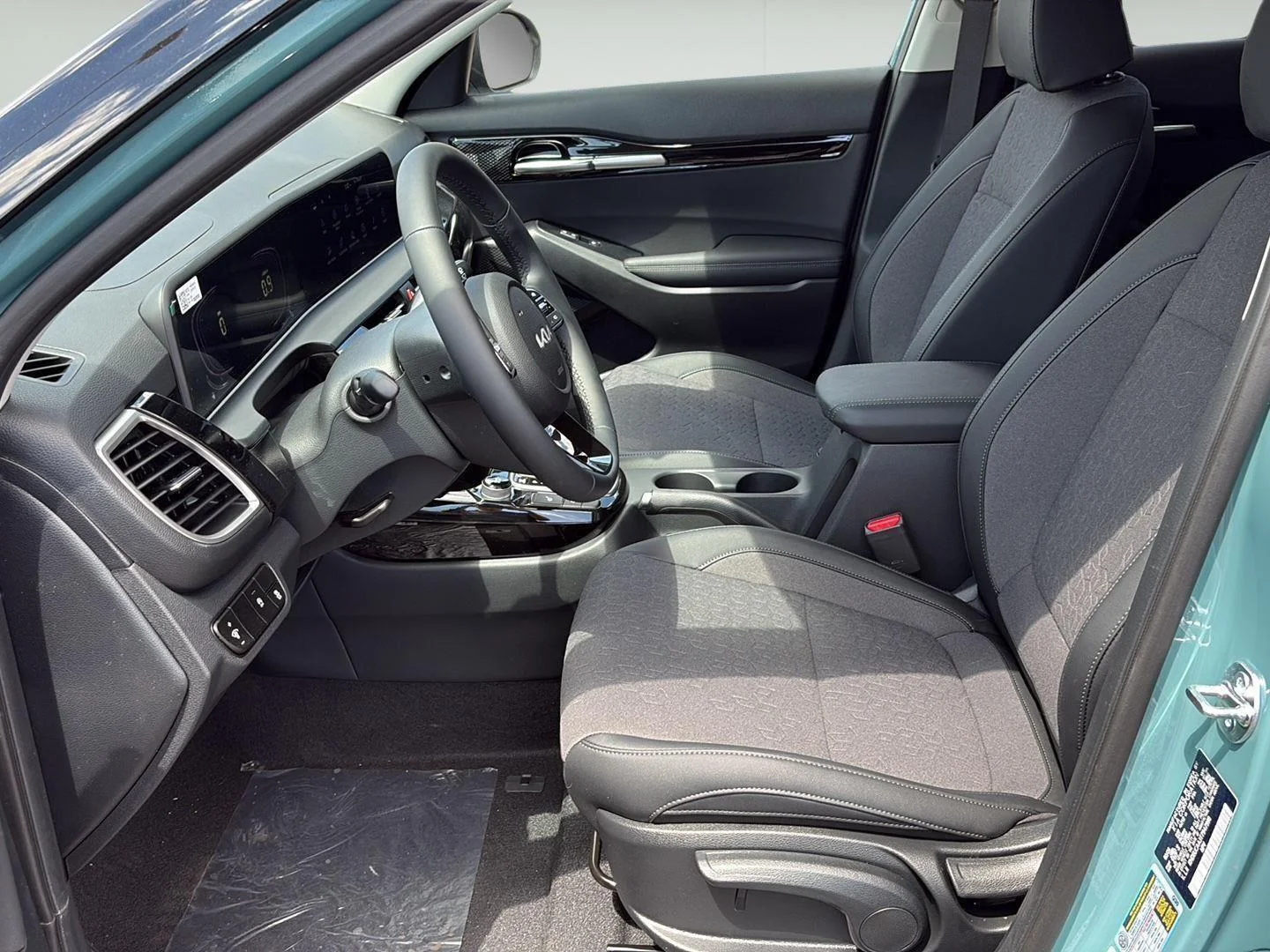 Used 2026 Pluton Blue/Fusion Black Roof Kia S image 8