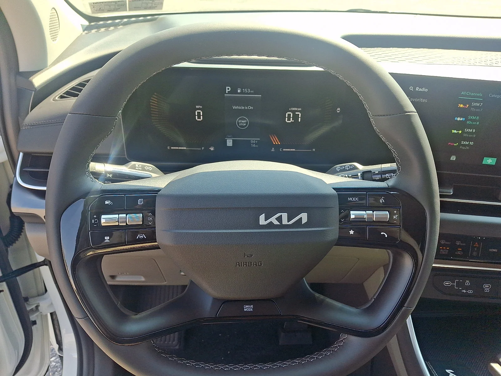 New 2027 White Kia LXS image 18