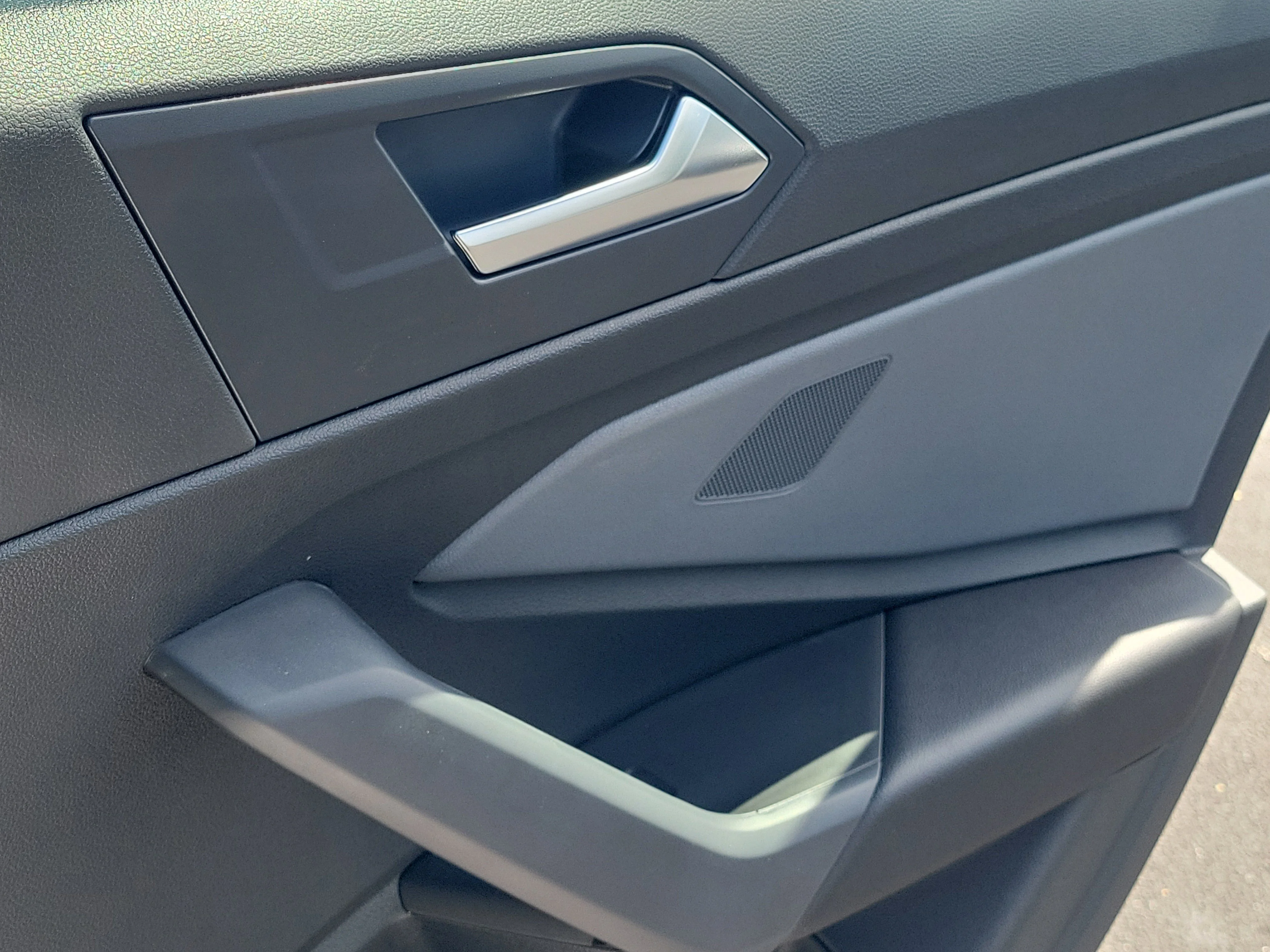 New 2026 Gray Volkswagen 1.5T SE image 6