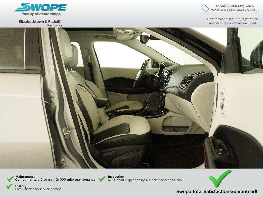 Used 2018 Gray Jeep Limited image 9