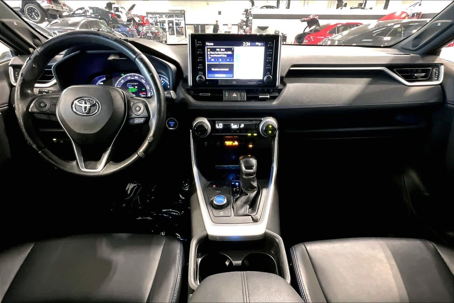 Used 2021 Blizzard Pearl/Midnight Black Metallic Toyota Hybrid XSE image 14