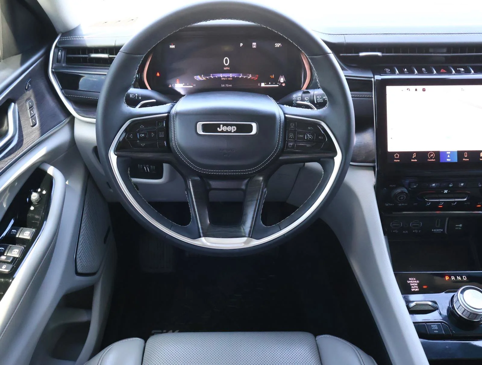 2023 Jeep Grand Cherokee Overland - Photo 9