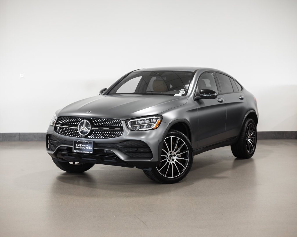 Certified Used 2023  Mercedes-Benz GLC 300 Coupe image 1