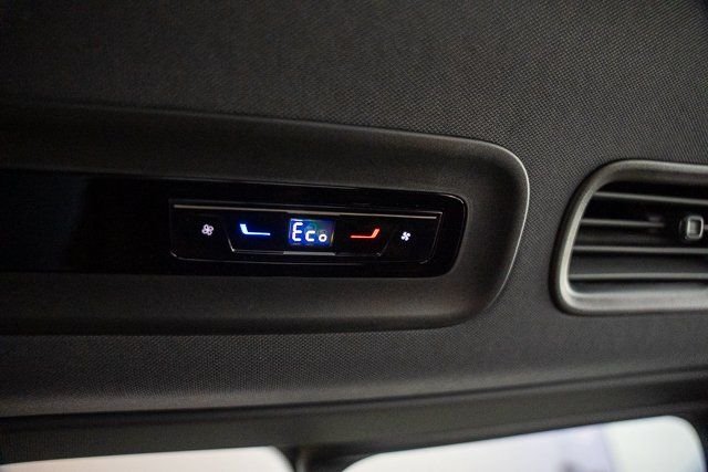 2025 Volkswagen ID. Buzz PRO S - Photo 28