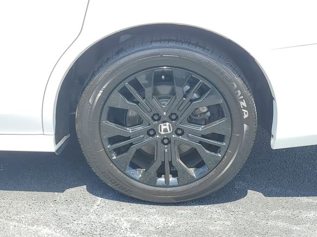 Used 2025  Honda Sport-L image 30