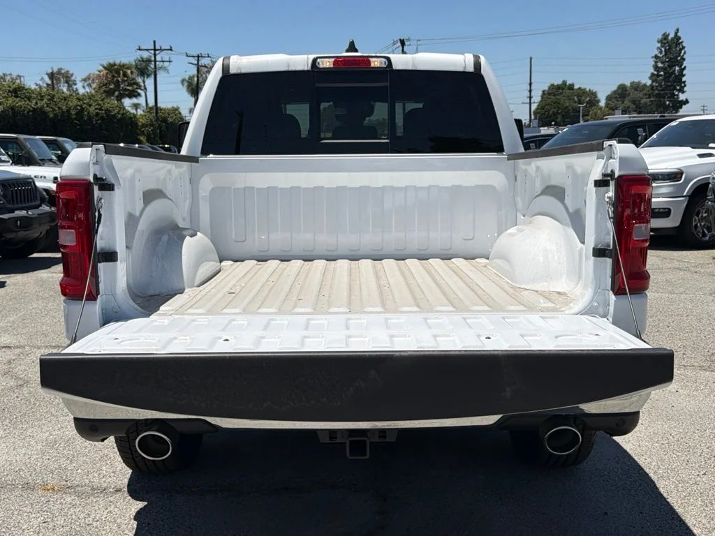 New 2026 Bright White Clear-Coat Exterior Paint RAM Big Horn/Lone Star image 15