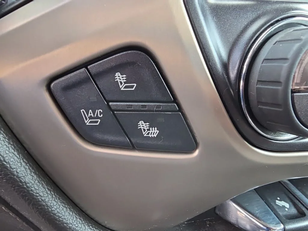2015 GMC Sierra 3500 Denali HD Denali - Photo 21