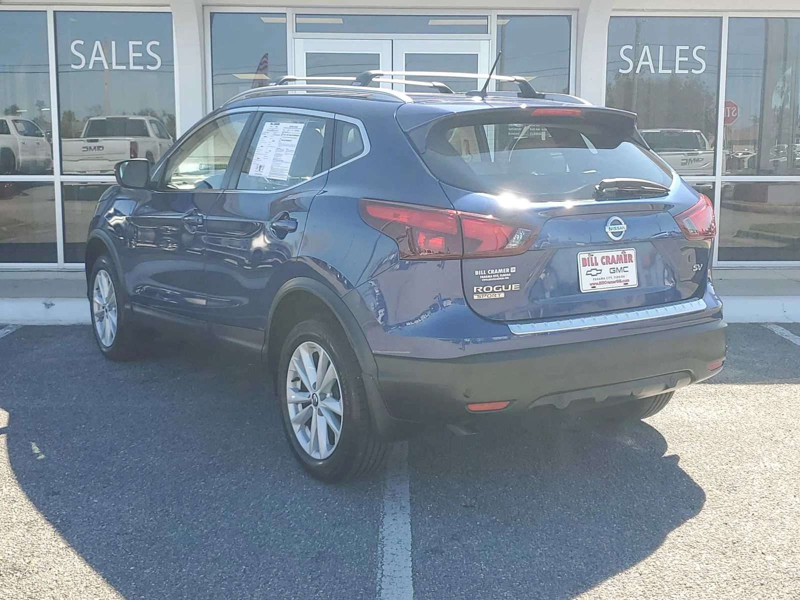 Used 2019  Nissan SV image 3